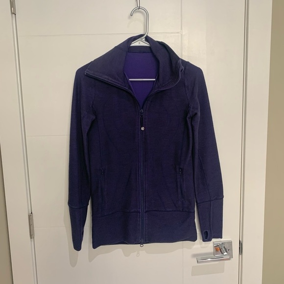 lululemon In Stride Jacket - Deep Indigo - Picture 4 of 10